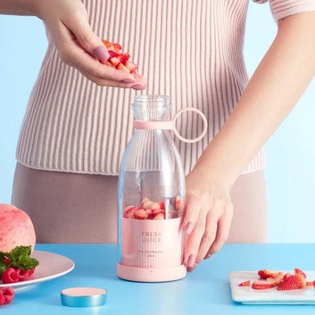 Portable Electric Bottle Juicer For Shakes And Smoothies